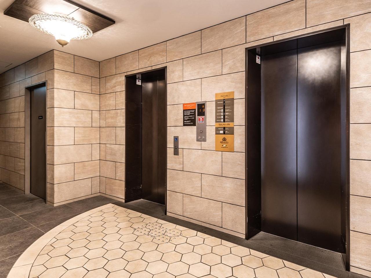 Apa Hotel Nambaminami Daikokucho Ekimae Osaka Exterior foto